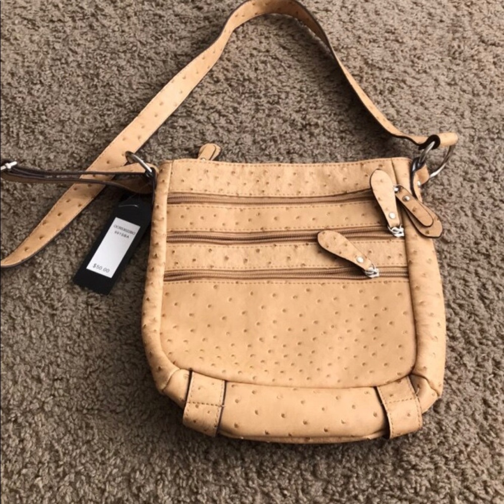 Purse $40 or best offer